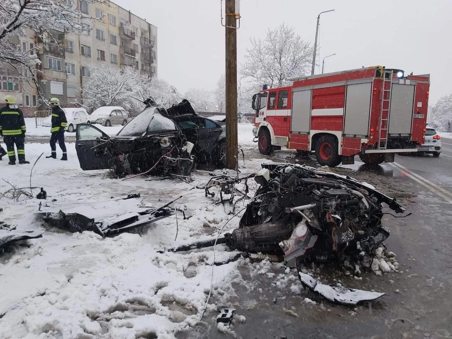 Млад мъж загина при зловеща катастрофа във Враца СНИМКИ