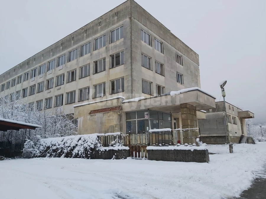 Метрологията става „хотел“ за затворници СНИМКИ