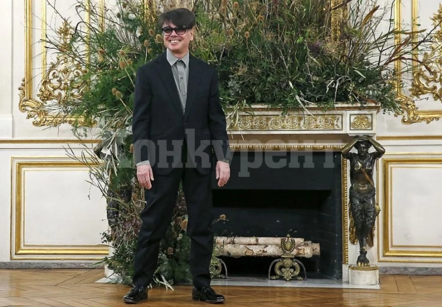 Отмениха виртуално ревю на руски дизайнер на Парижката седмица на модата