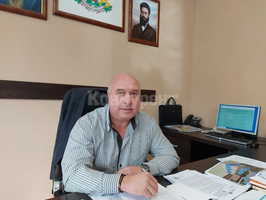 Кметът на община Вършец с поздрав към всички дами