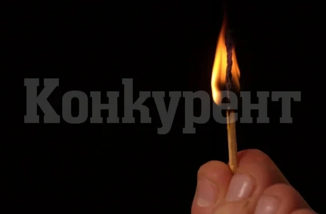 Закопчаха подпалвача, драснал клечката на две коли в Гложене