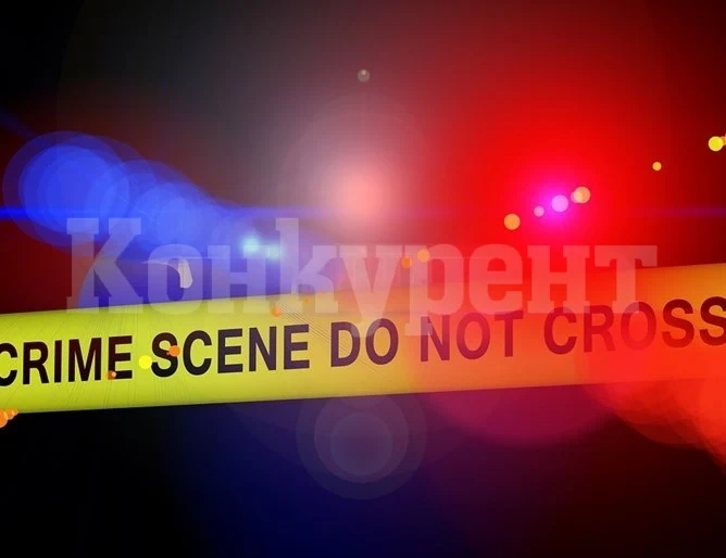 Пететажна сграда в Истанбул се срути