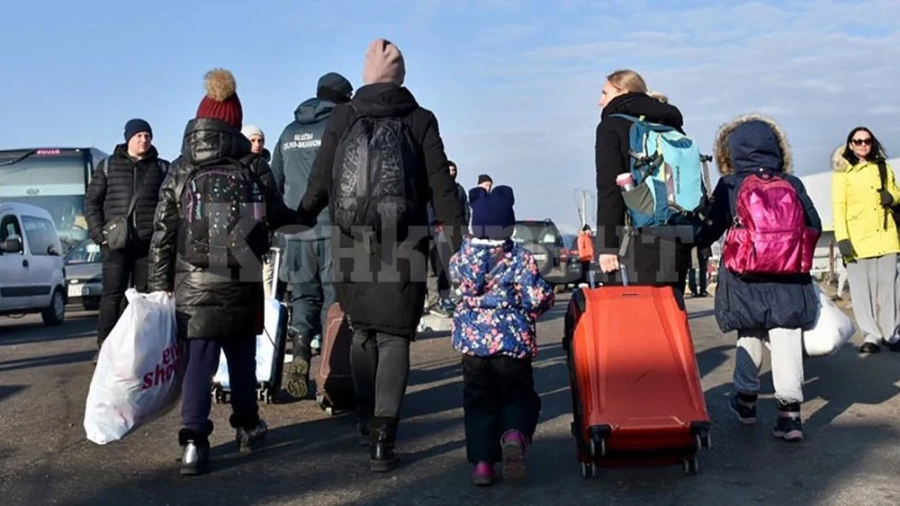 Враца приютява малки футболисти от Украйна, подготвят доброволчески център