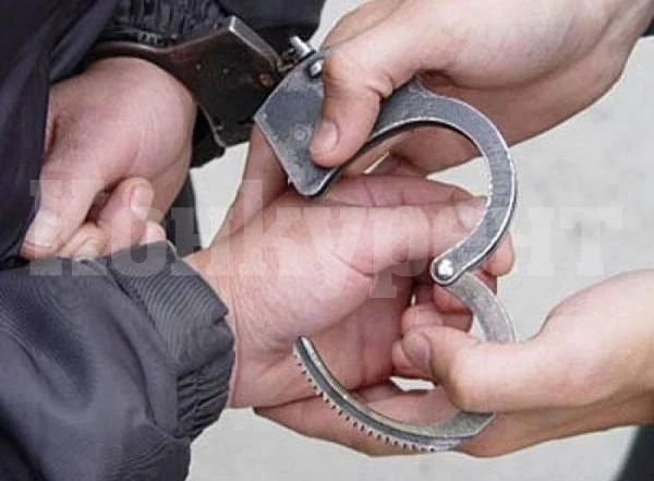 Спипаха трима апаши, тарашили къщи в Якимово