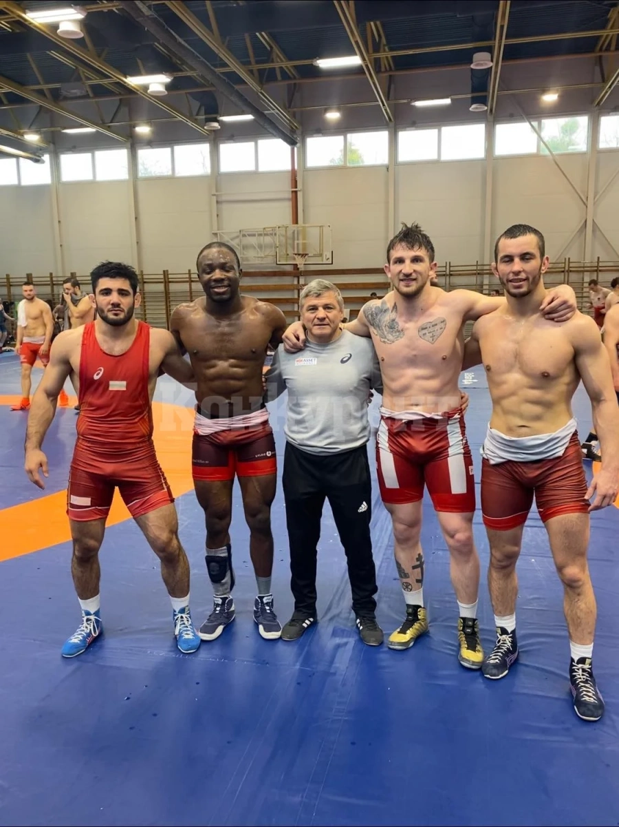 Двама от Ботев 93 и един от Слава /Монтана/ отиват на европейско