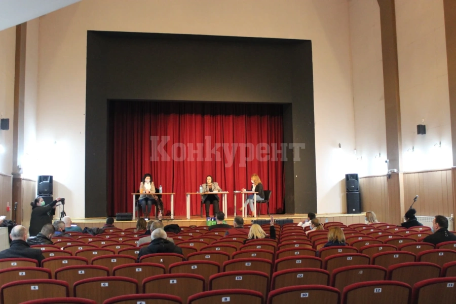 Общинските съветници в Козлодуй отчетоха дейността си за второто полугодие на 2021 г.