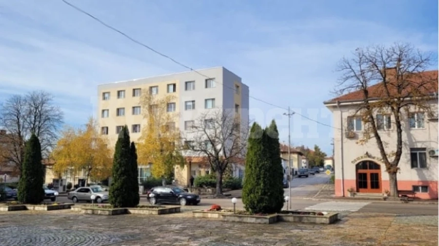 Кула остана без банка