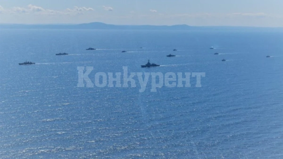 Заради мините в Черно море: Турският военен министър разговаря с колегите си от България и Украйна
