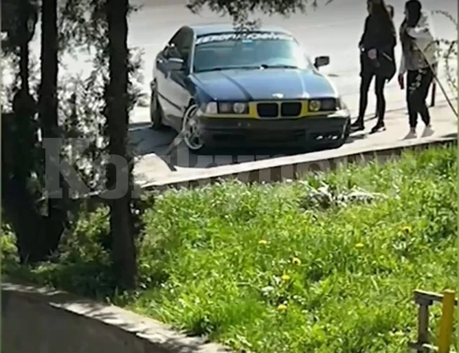Момиче самокатастрофира след дрифт в парк, пълен с деца