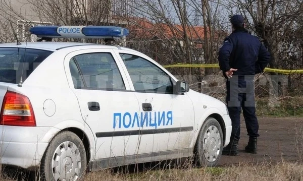 Крадли изнесоха каквото могат от къща в Рогозен, част от плячката предадоха на вторични