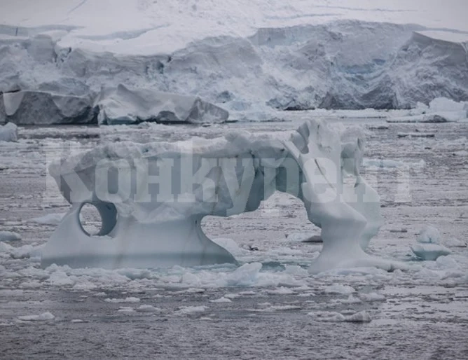 Китайски учени забелязаха рекордно ниско ниво на морския лед в Антарктика