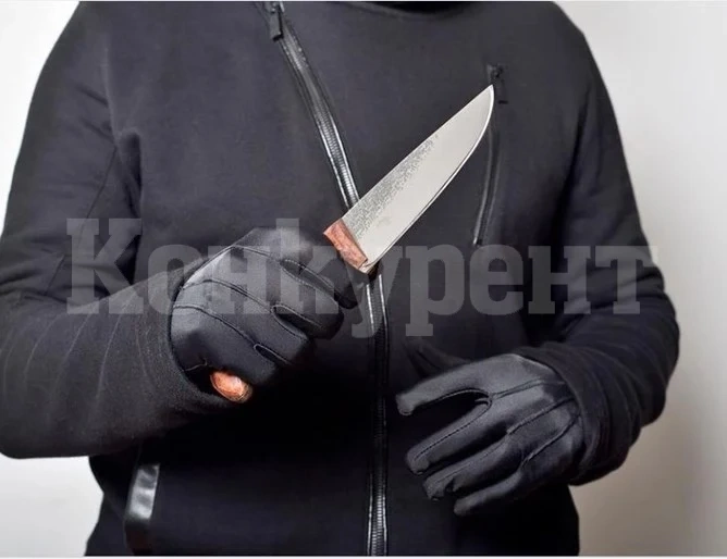 Свещеник и монахиня бяха нападнати с нож