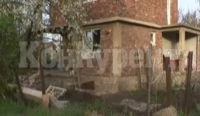 Невиждана трагедия навръх Великден в Петърч! Мъж се барикадира в къщата си в Петърч и последва най-лошото