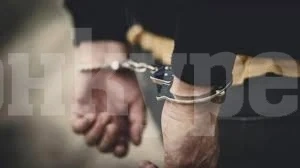 Пипнаха крадец, тършувал из необитаен дом