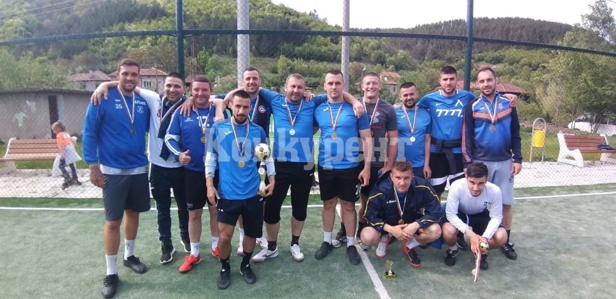 Футболен празник в Чипровци събра накуп майстори и младоци