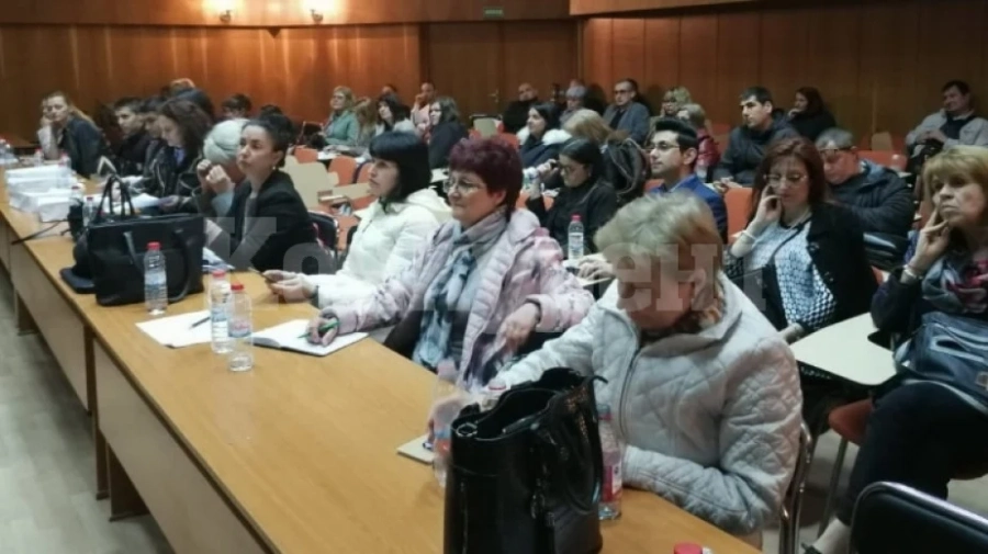 Врачански училища представиха иновативни практики на регионален форум