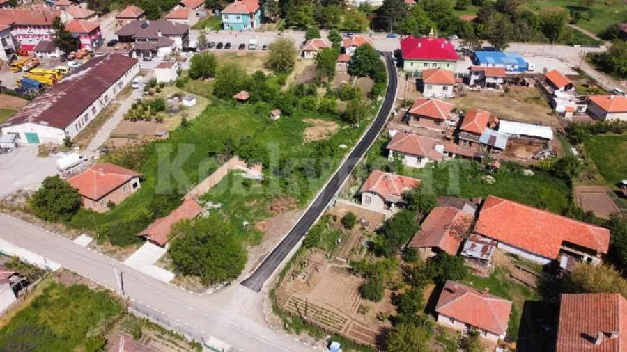 Асфалтират наред улици в Ружинци СНИМКИ
