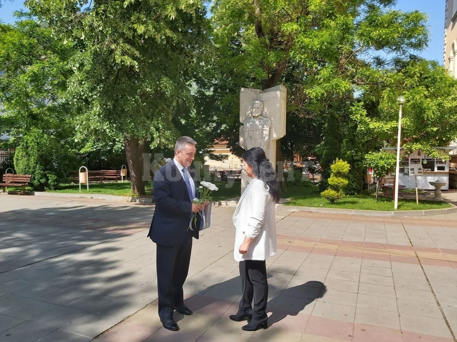Конституционен съдия изнесе лекция пред врачански ученици 