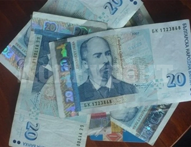 Средният осигурителен доход за март е 1217,91 лева