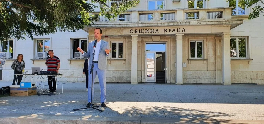 Кметът Каменов откри Панорамата на образованието СНИМКИ