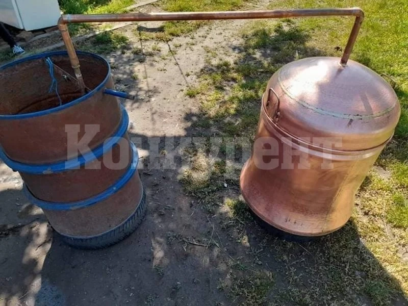 Криминално проявен задигна казан за ракия и медни котли, предаде ги на вторични