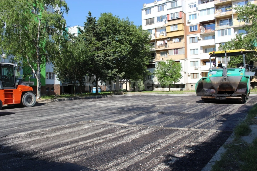 Ремонтират улиците в Козлодуй СНИМКИ