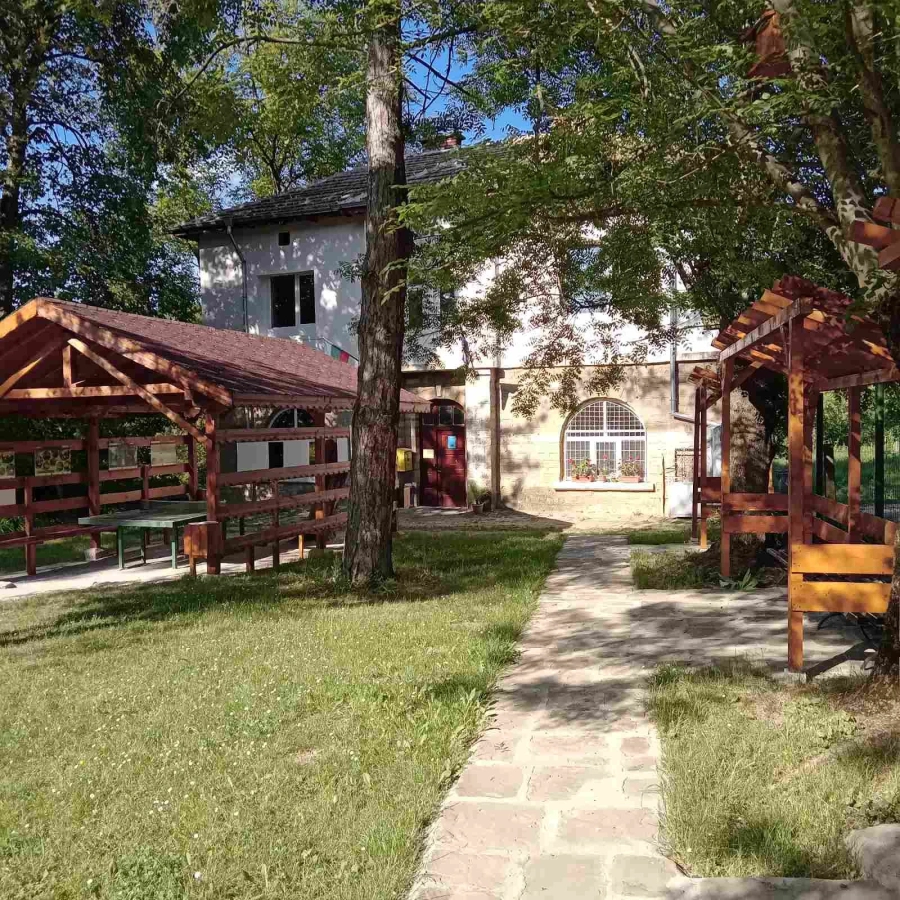 Дари книга – възроди читалище. Paradise Center с благотворителна кампания за 24 май