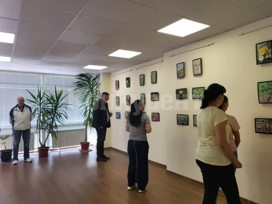 В Белоградчик откриха фотоизложбата „Земята обича компост“