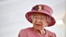 Кралица Елизабет Втора отново поема кралските си задължения