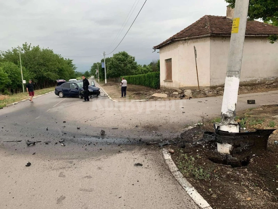 Шофьорът-камикадзе от Гложене се отървал невредим СНИМКИ