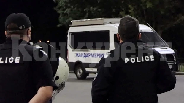 Роман се вдига на бунт заради закритото си полицейско управление