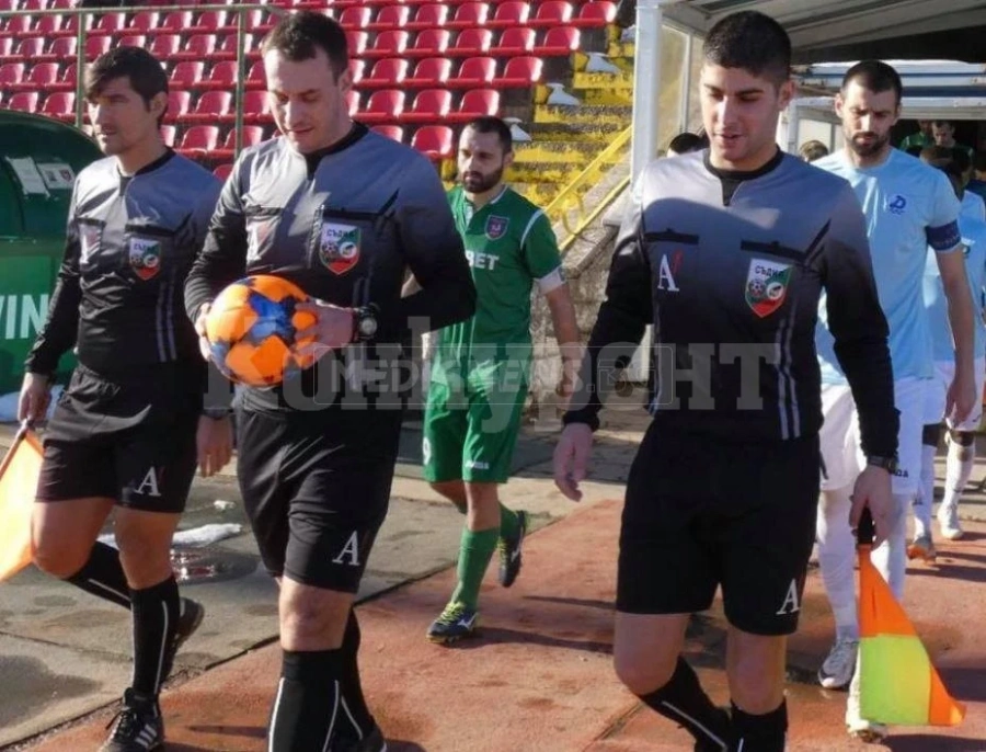 Гановски ще свири мача между Ботев /Вр/ и Локо /Пд/ в U15