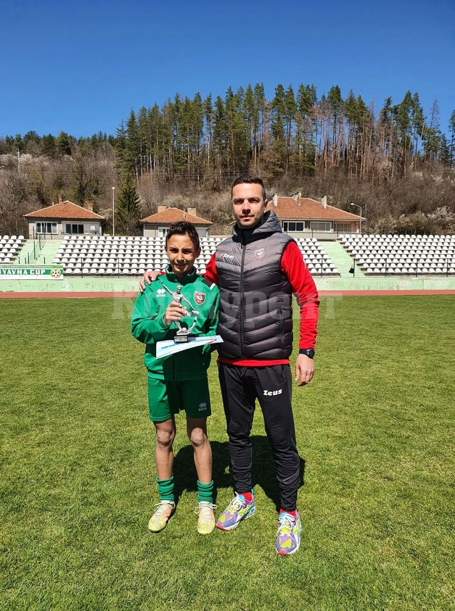 Денис Милетиев отчете Ботев /Вр/ срещу Локо /Пд/ в U15