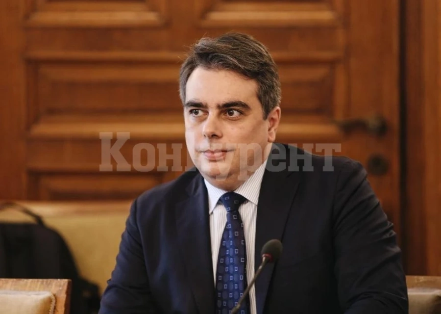Василев: Няма да има повишение на минималната работна заплата до края на годината