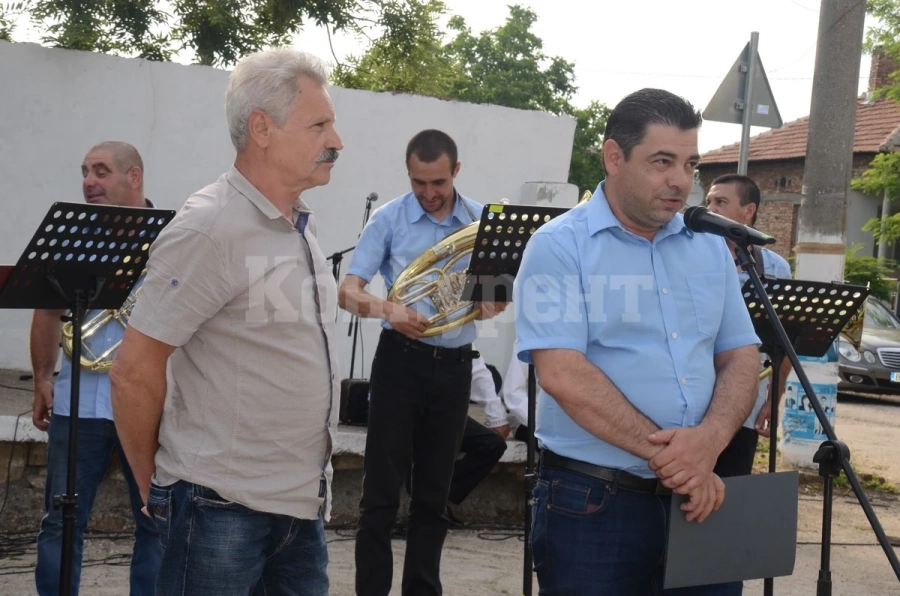 Празници в град Дунавци и село Динковица СНИМКИ