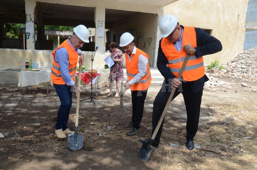 Първа копка по проект „Изграждане на социални жилища в град Видин“