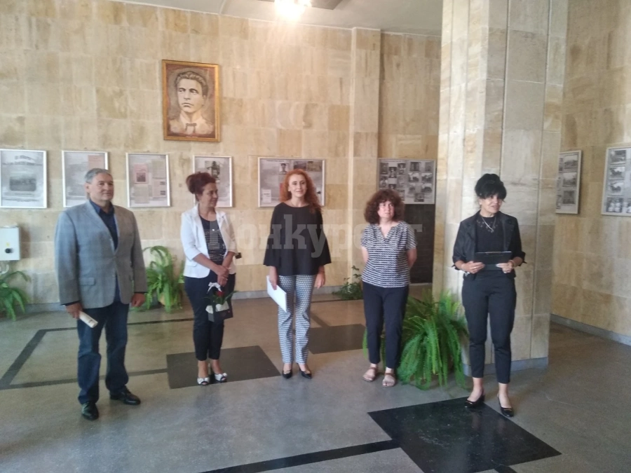 Ломчанин дари уникални документи за Втори ломски конен полк на архива в Монтана