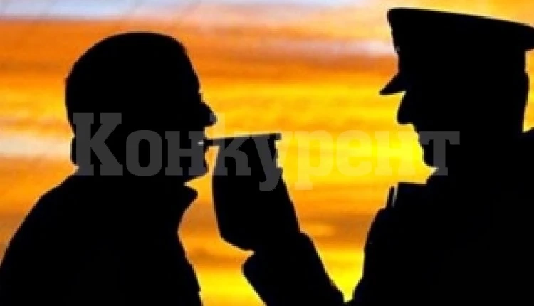 Среднощни арести! Щракнаха белезниците на двама пияни шофьори, джиткали из Врачанско