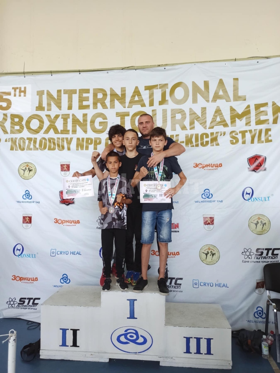 Пет медала за СК Победа в Козлодуй