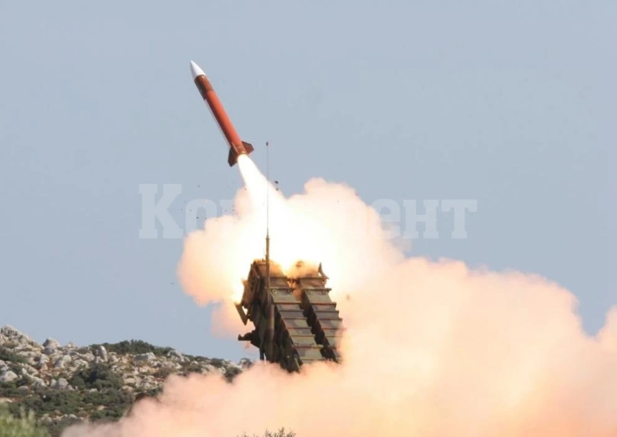 Украйна получава нови HIMARS, 155-мм гаубици, противокорабни ракети и вертолети от НАТО