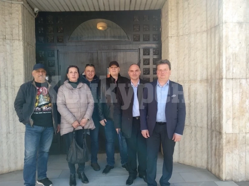 Общински координатори на ИТН във Врачанско написаха кърваво писмо на Слави Трифонов и му биха дузпата