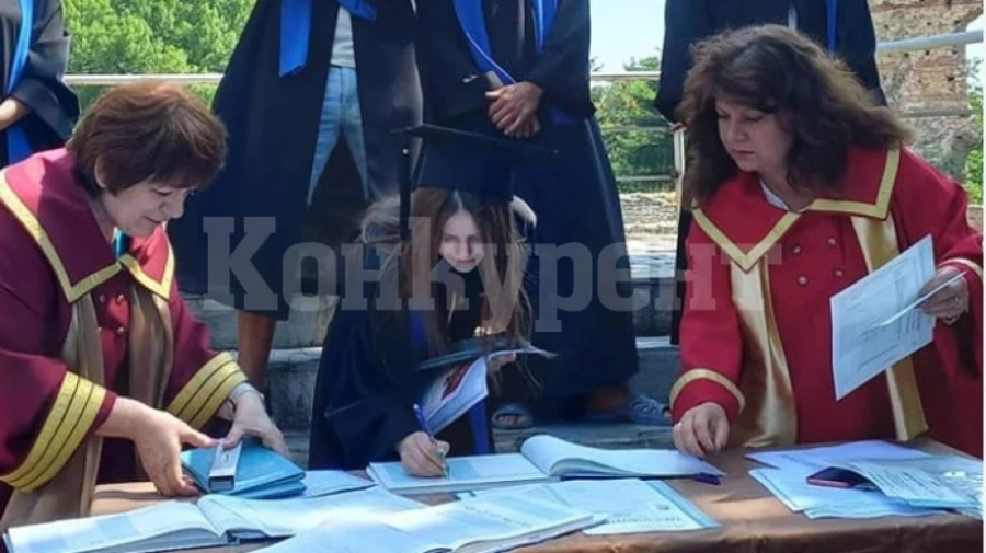 Връчиха дипломите на зрелостниците в Кула