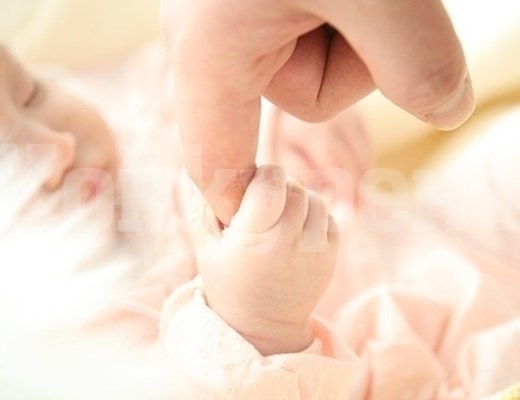 Всяка година близо 2000 бебета се раждат с генетични заболявания