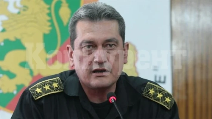Николов: Има засилени дежурства и изнесени постове в селата срещу пожарите
