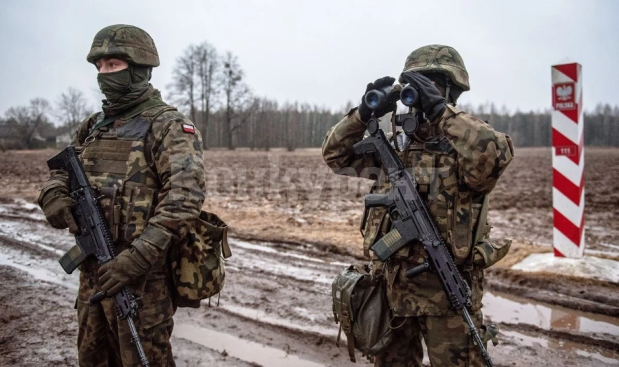 Полша вдигна ограда на границата с Беларус