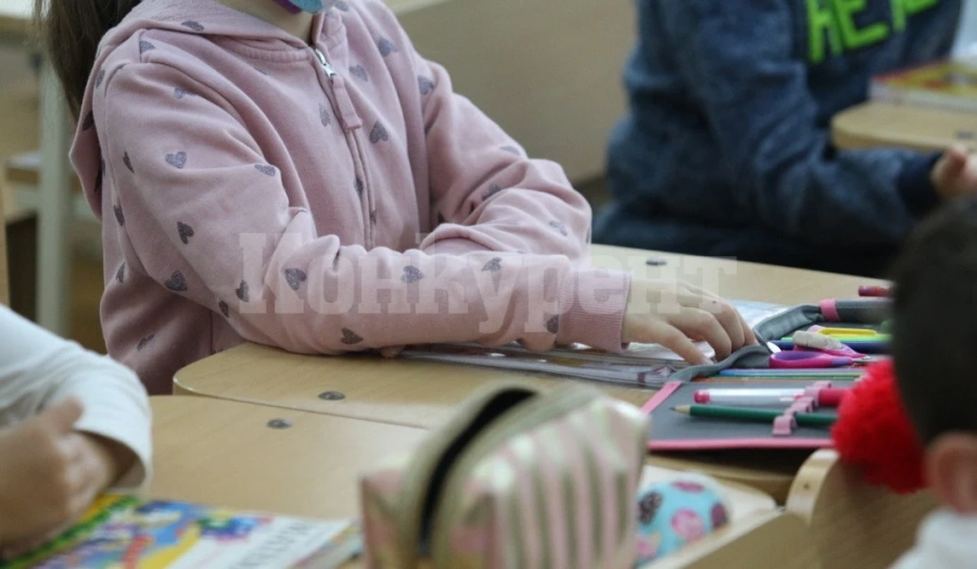 От новата учебна година: Всички дневници в училище стават само електронни