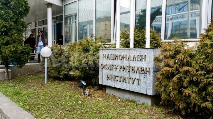 Значителен ръст на разходите за болнични от 2019 до 2021 г. у нас