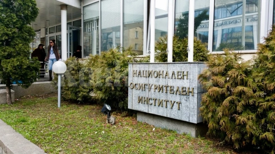 Значителен ръст на разходите за болнични от 2019 до 2021 г. у нас