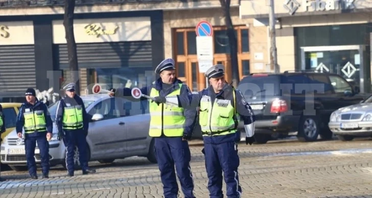 Главсекът на МВР със спешна заповед заради джигитите на пътя!
