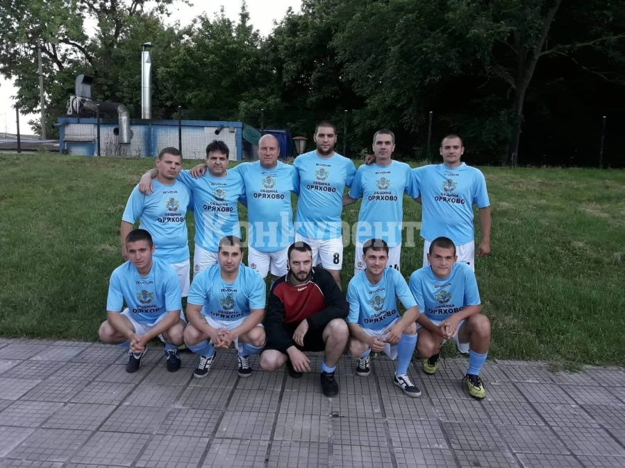 Мъжкият футбол в Оряхово излиза от фризера след 10 години